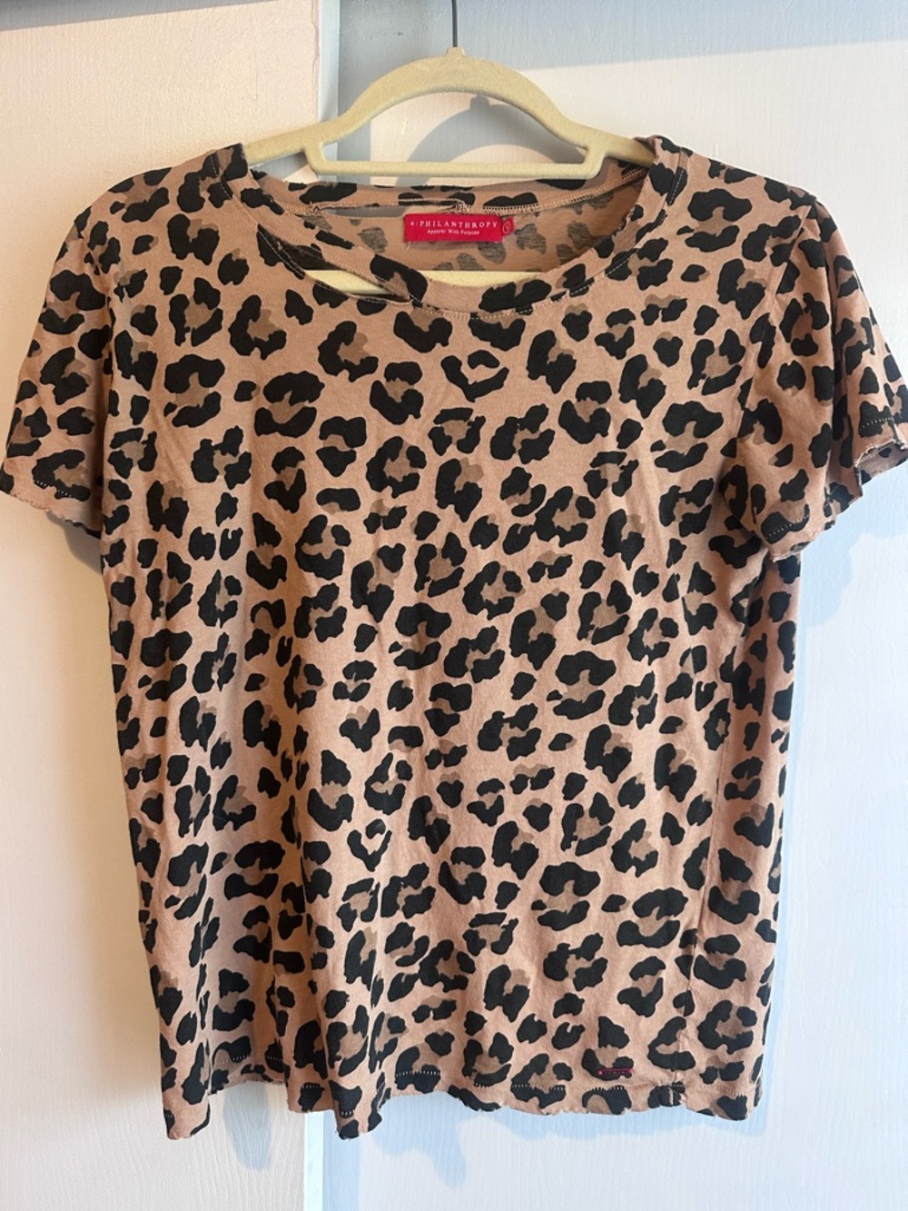 n:PHILANTHROPY Leopard Print Short Sleeve Tee - Brown/Black distressed